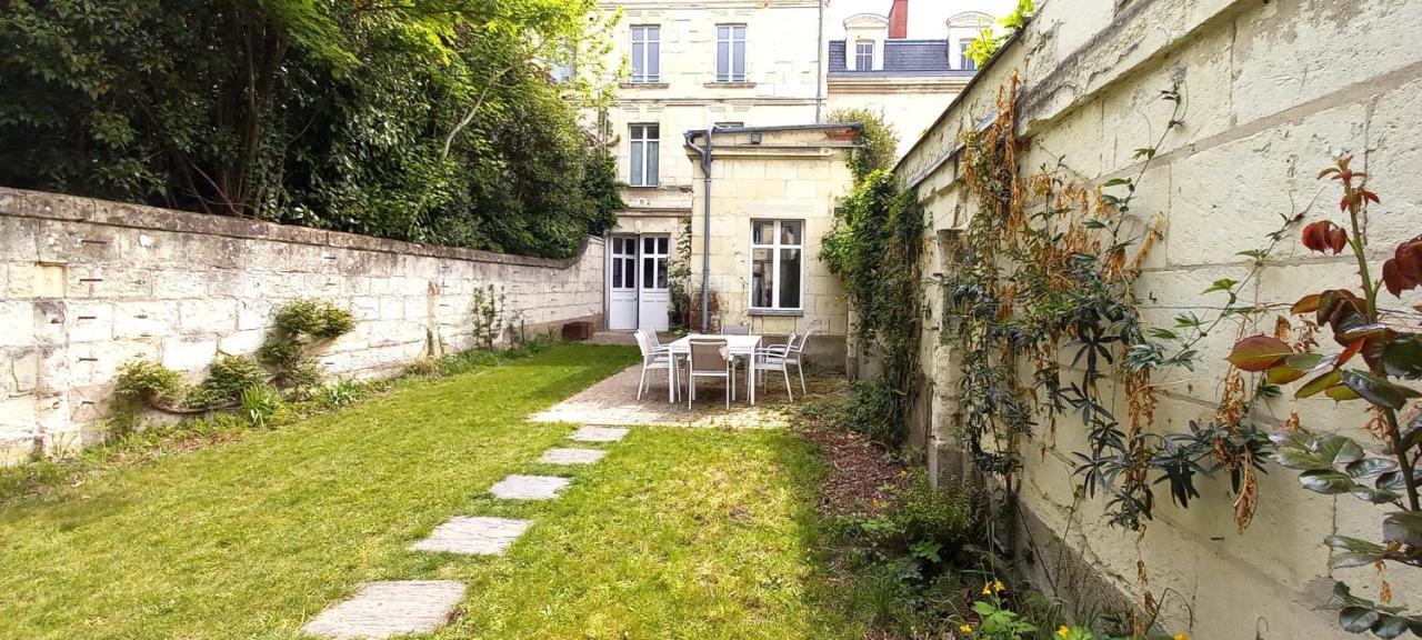 Histoire De Loire La Gabare Hotel Сомюр Екстериор снимка